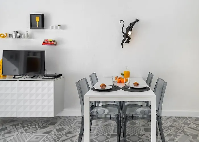 Warm Yellow * 알부페이라